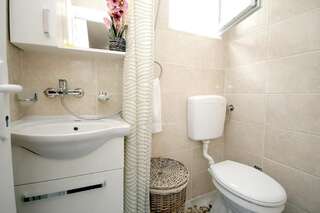 Апартаменты Studio Apartman Sveti Stefan Свети-Стефан Номер-студио-21