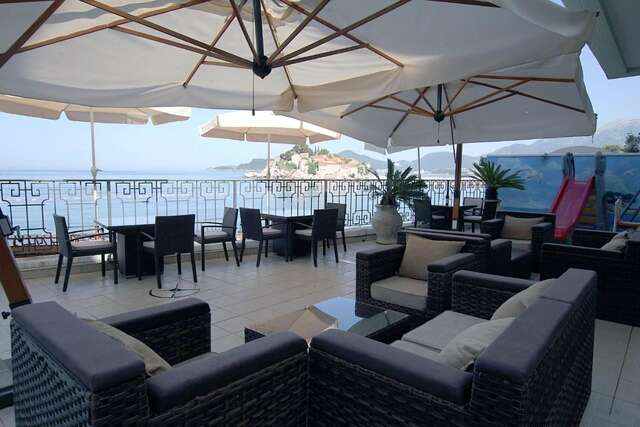 Апартаменты Studio Apartman Sveti Stefan Свети-Стефан-18