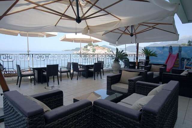 Апартаменты Studio Apartman Sveti Stefan Свети-Стефан-28